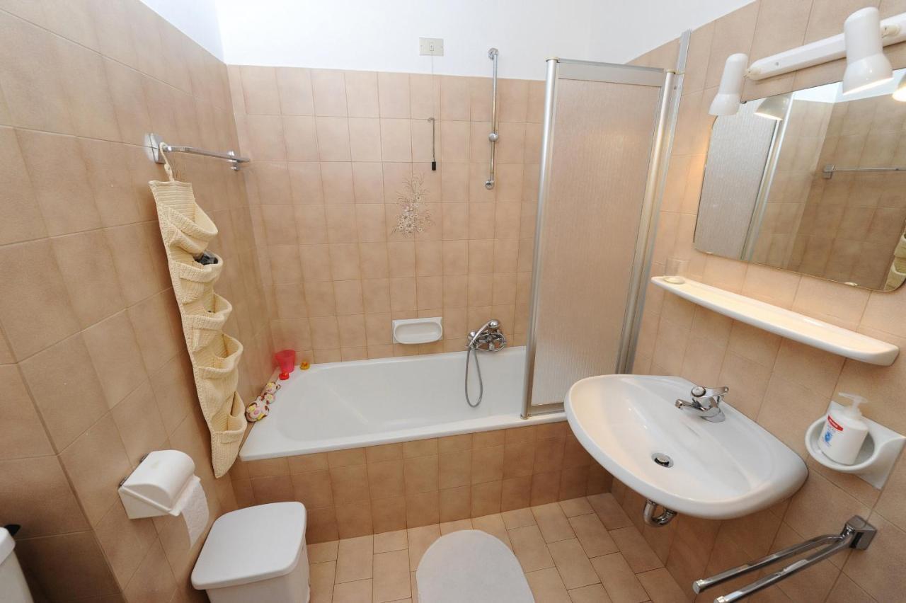 Apartments Valverda 오르띠세이 외부 사진